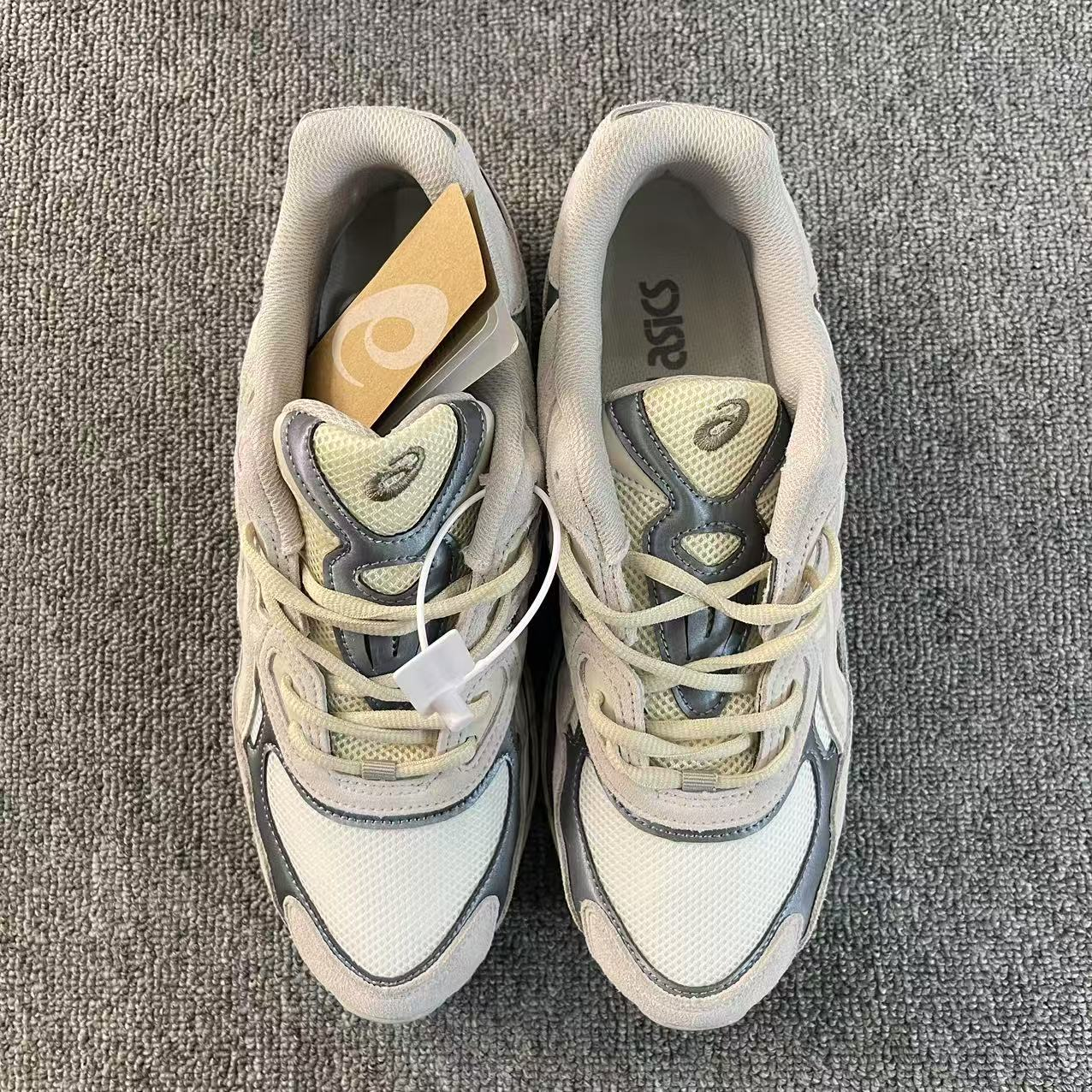 ASICS GEL-NYC Creme