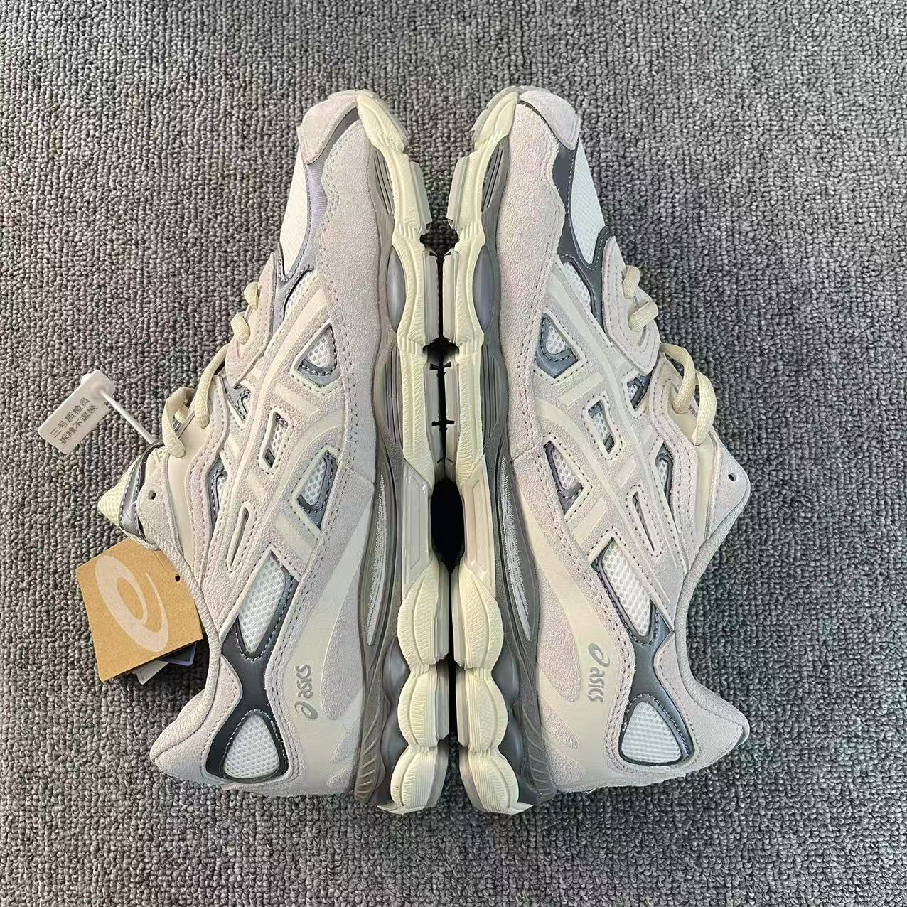 ASICS GEL-NYC Creme